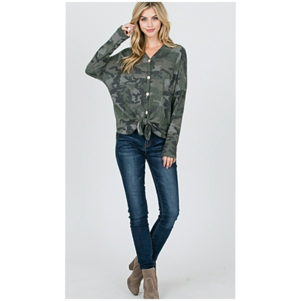 🆕️💥....Army button down camo top-arrived - Picture 4 of 4